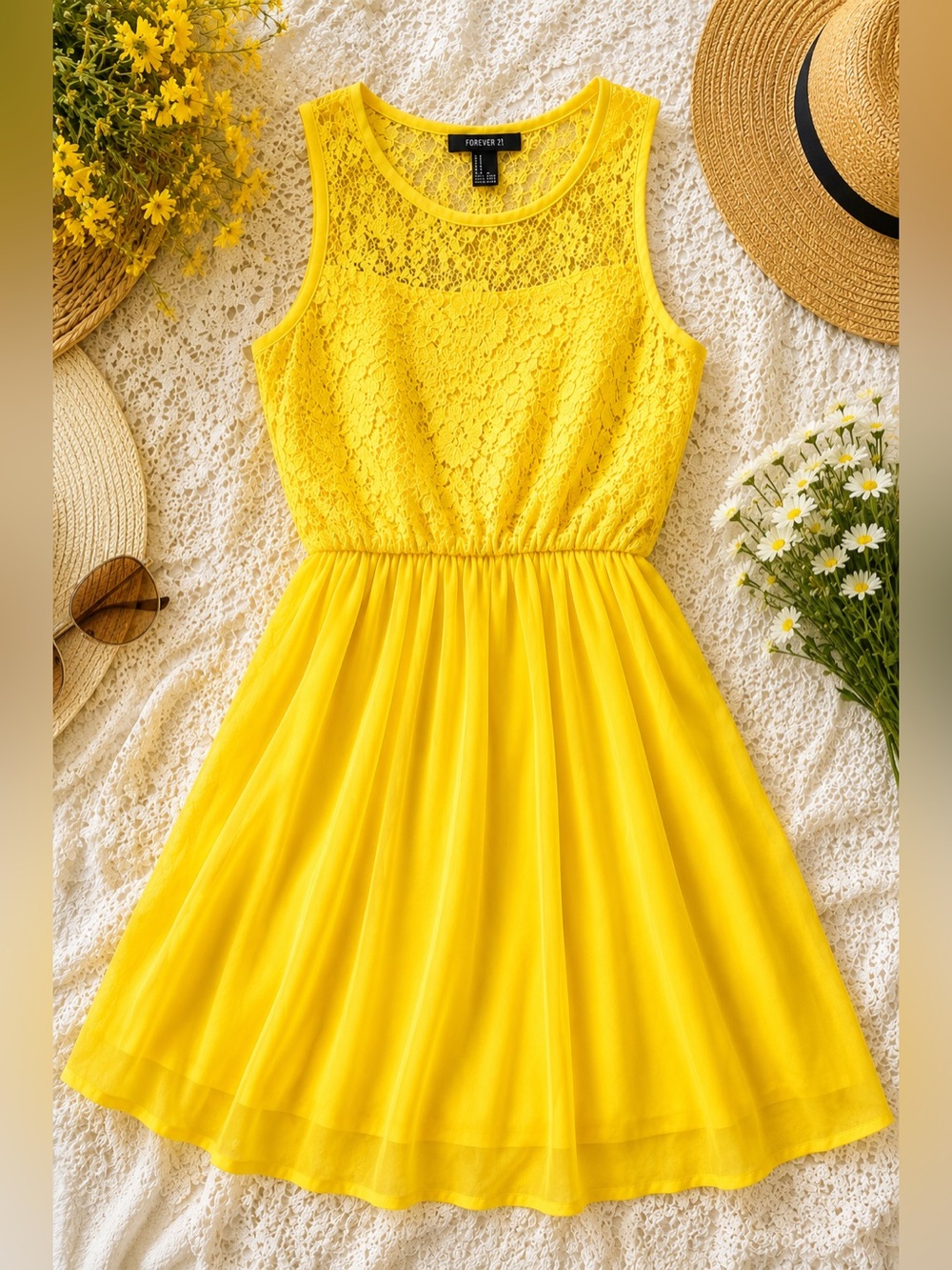 Forever 21 Yellow Lace Chiffon Sleeveless Dress Women’s Size Large